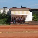 Ein schattiges Plätzchen für die Zuschauer